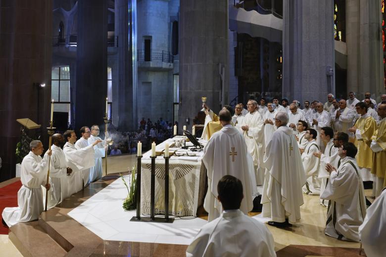 Ordenación diaconal en la Sagrada Familia de Barcelona