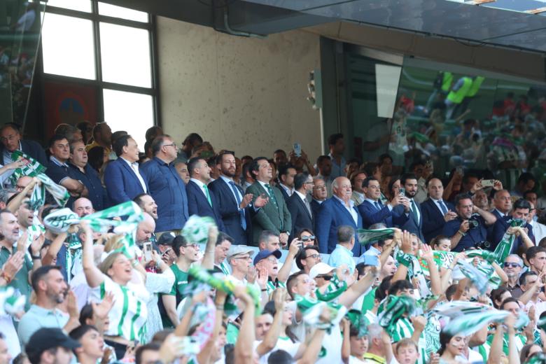 El partido entre el Córdoba y el Barça Atlètic, en imágenes