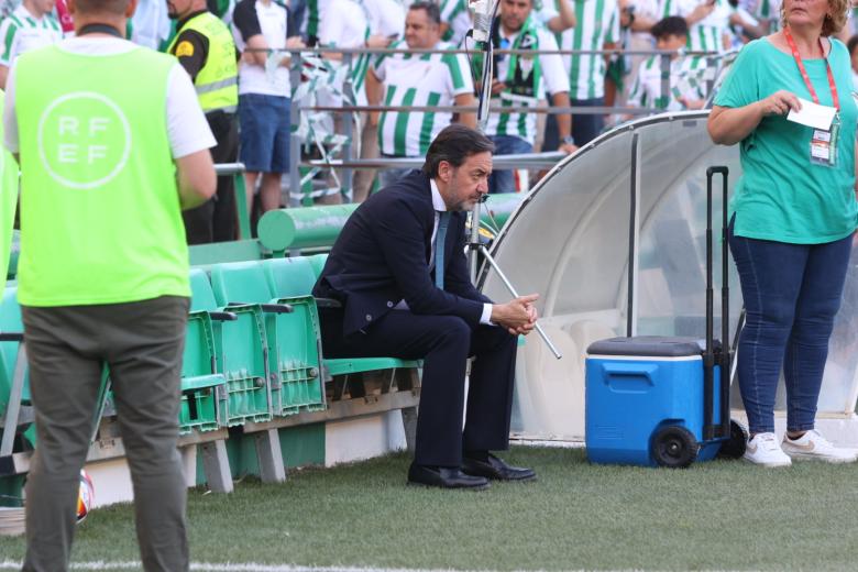 El partido entre el Córdoba y el Barça Atlètic, en imágenes