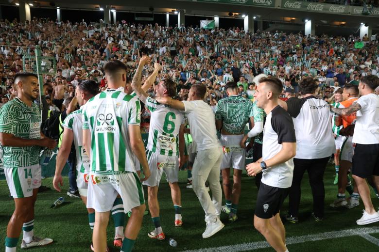 Así ha celebrado el Córdoba CF su ascenso a Segunda