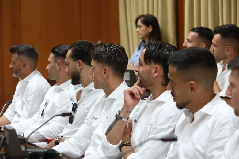 Visita del Córdoba CF al ayuntamiento de Córdoba