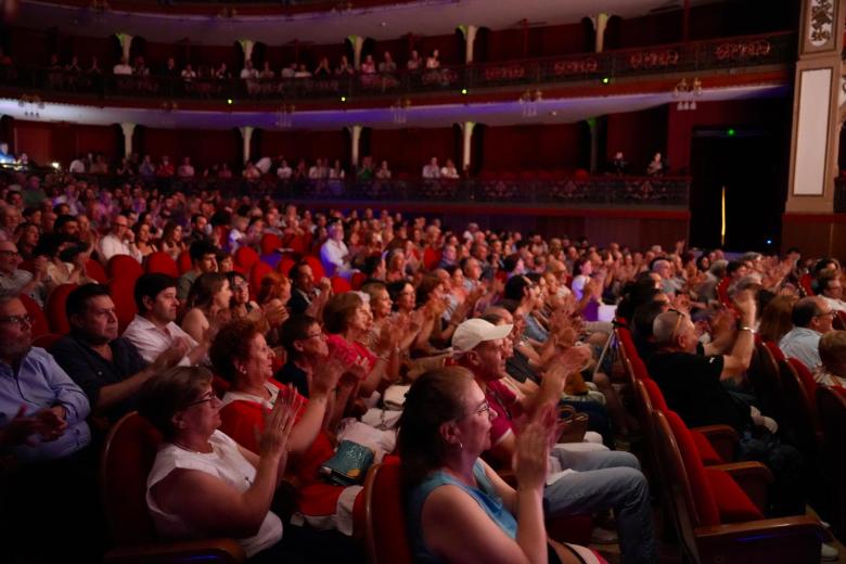 Estreno de 'La mirada de Julio Romero de Torres' en el Gran Teatro