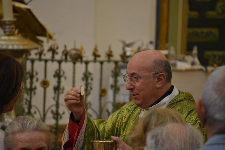 El obispo de Guadix preside una misa en la Quinta Angustia Francisco J. Orozco Córdoba