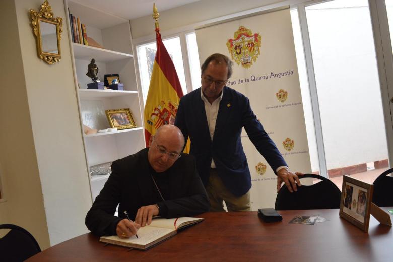 El obispo de Guadix preside una misa en la Quinta Angustia Francisco J. Orozco Córdoba