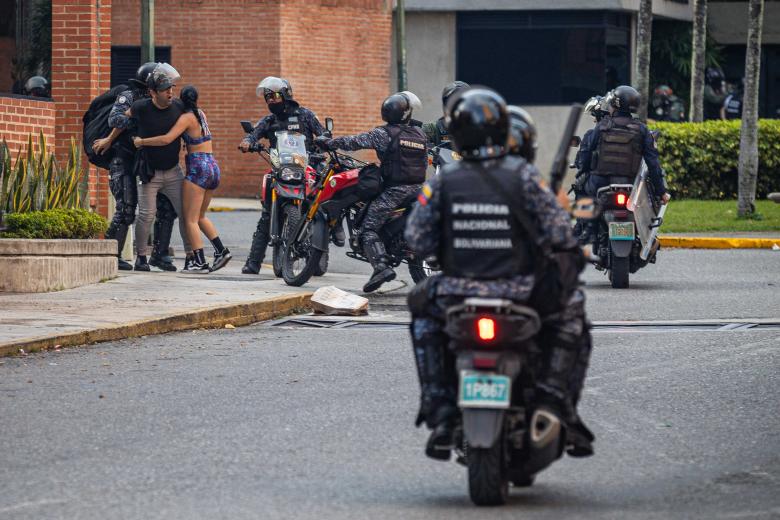 Decenas de personas han sido detenidas en el marco de las protestas que han tenido lugar en varias localidades de Venezuela