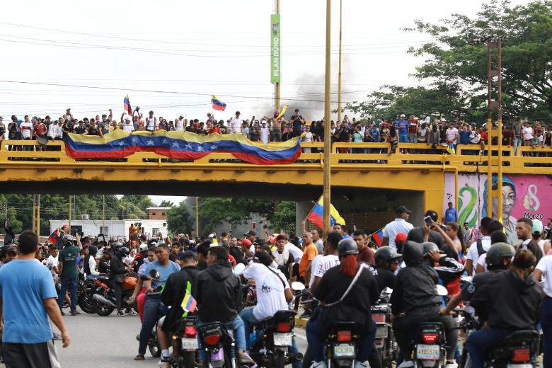 Las protestas estallaron el lunes contra la victoria de reelección reivindicada por Nicolás Maduro, pero cuestionada por la oposición y cuestionada a nivel internacional