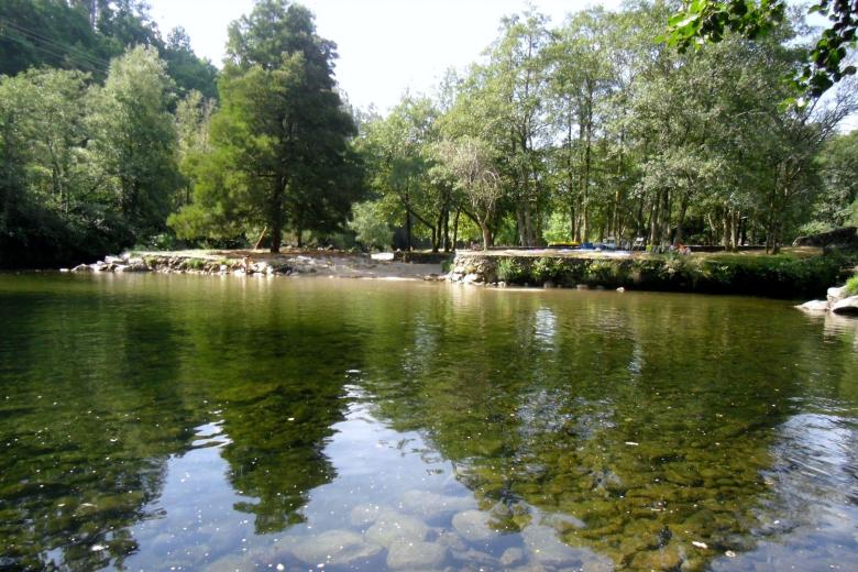 Playa fluvial de Maceira