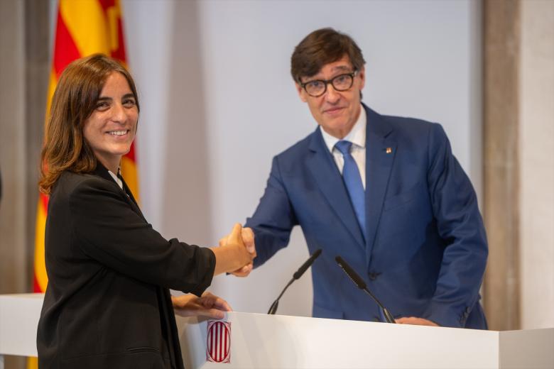 El nuevo conseller de Agricultura, Ganadería, Pesca y Alimentación, Òscar Ordeig, durante el acto de toma de posesión del Govern catalán, en el Palau de la Generalitat, a 12 de agosto de 2024, en Barcelona, Catalunya (España). Los nuevos consellers del Govern Catalán han tomado posesión de su cargo después de que el pasado jueves Salvador Illa fuera investido como presidente de la Generalitat con el apoyo de Comuns y ERC. En total el Govern de Illa contará con 16 Consellerias divididas en los departamentos de Presidencia; Economía y Hacienda; Deportes; Educación y Formación Profesional; Igualdad y Feminismo; Política  Lingüística; Unión Europea y Acción Exterior; Empresa y Trabajo; Derechos Sociales e Inclusión; Universidades e Investigación; Interior; Sanidad; Agricultura, Ganadería, Pesca y Alimentación; Territorio, Transición Ecológica y Vivienda; Cultura; y Justicia y Calidad Democrática.
12 AGOSTO 2024;GOVERN;CONSELLERS;TOMA;POSESIÓN;POLÍTICA;GOBIERNO
Lorena Sopêna / Europa Press
12/8/2024