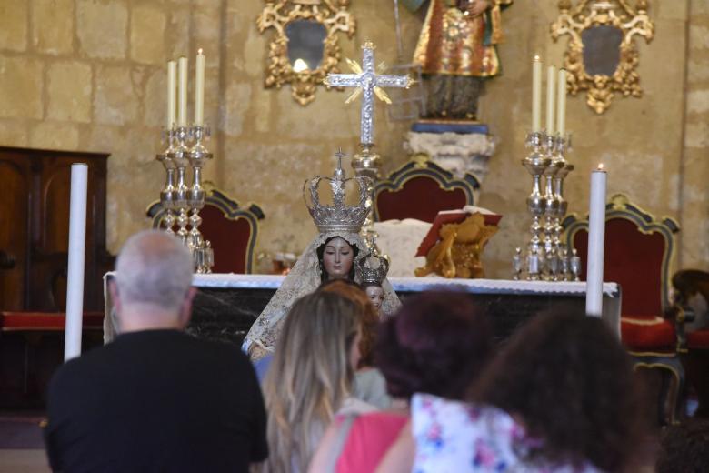 Veneración a la Virgen de los Remedios en San Lorenzo