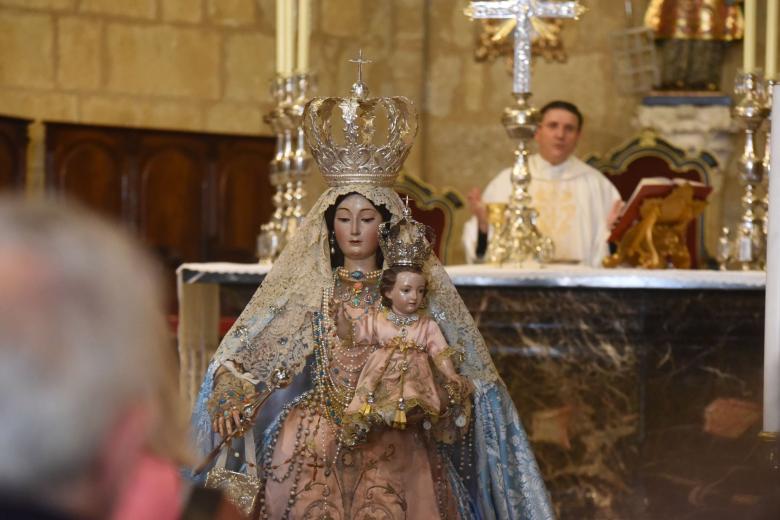 Veneración a la Virgen de los Remedios en San Lorenzo