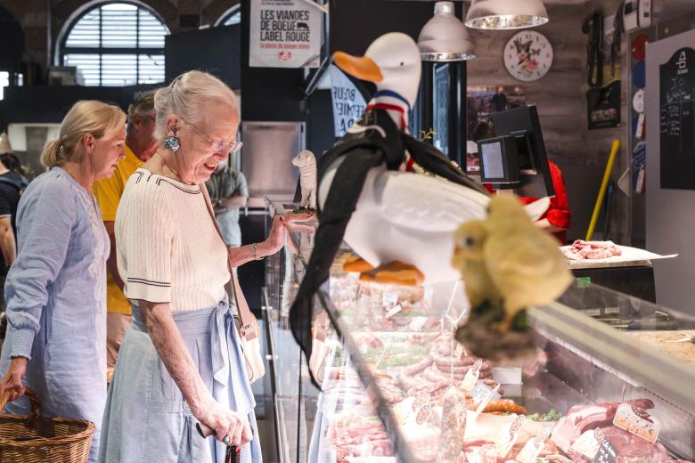 Queen Margrethe II of Denmark has taken up summer residence at the Cayx Castle, owned by the Danish royal family in the Lot department. True to form, we find her shopping in the Cahors market. France, Cahors on 17 July 2024. Photo by Patricia Huchot-Boissier/ABACAPRESS.COM