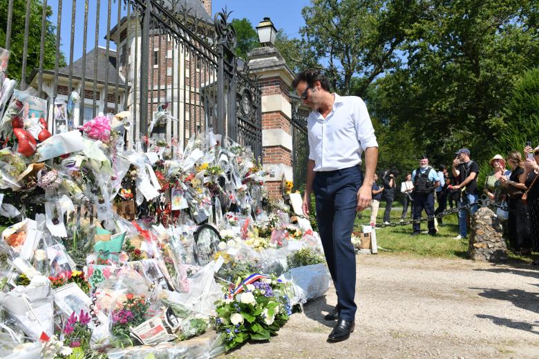 French actor Anthony Delon arrives at his father's property to attend a private funeral ceremony of late French actor Alain Delon La Brulerie in Douchy, 
Douchy, FRANCE -24/08/2024//GELYPATRICK_10608/Credit:PATRICK GELY/SIPA/2408241400 *** Local Caption *** .