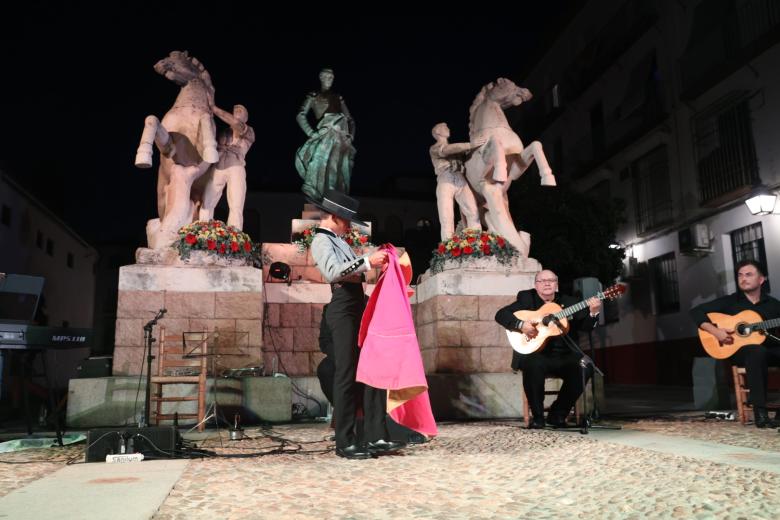 La casa de Jaén rinde homenaje a Manolete