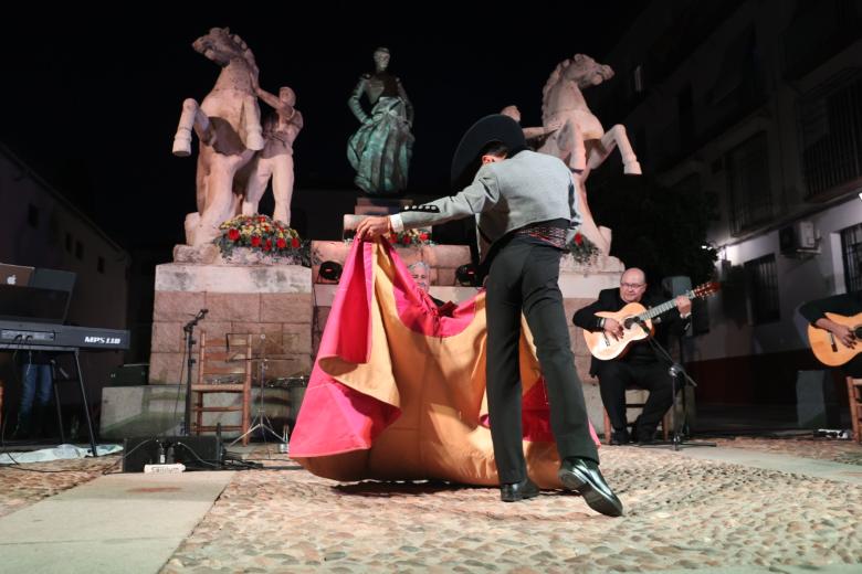 La casa de Jaén rinde homenaje a Manolete