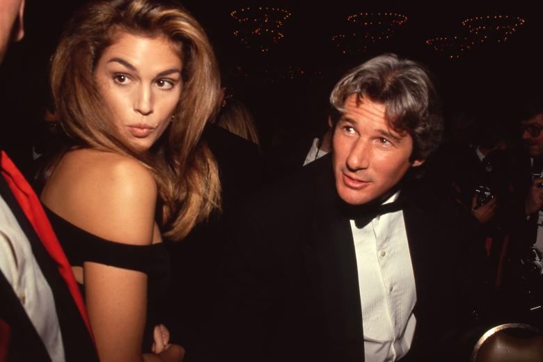 Cindy Crawford and Richard Gere attend the Sixth Annual American Cinematheque Salute to Martin Scorsese on March 22, 1991 at the Century Plaza Hotel in Los Angeles, California
Cindy Crawford