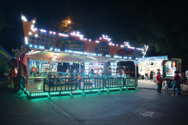 La Velá de la Fuensanta campanitas atracciones puestos ambulantes