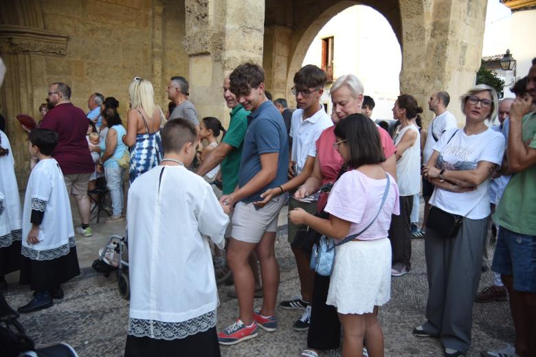 La procesión de la Virgen de Villaviciosa, en imágenes