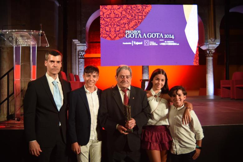 PREMIOS GOTA A GOTA CORDOBA 2024 PATIO DE LOS NARANJOS DEMETRIO COFRADIAS