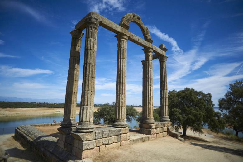 Templo romano de Augustóbriga