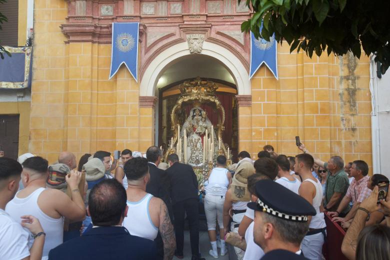 La procesión de la Virgen del Socorro, en imágenes