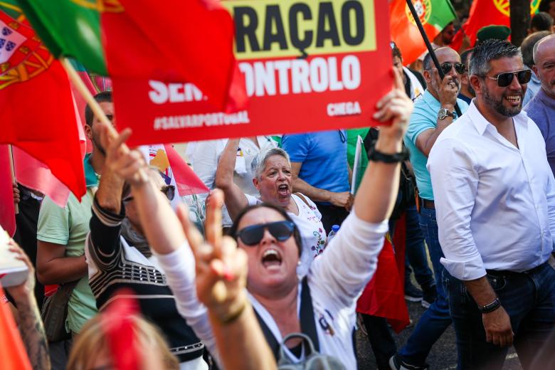 Multitudinaria marcha en Lisboa ante "inmigración descontrolada"