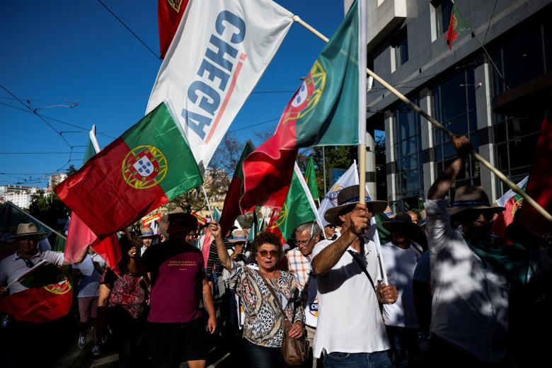 Multitudinaria marcha en Lisboa ante "inmigración descontrolada"