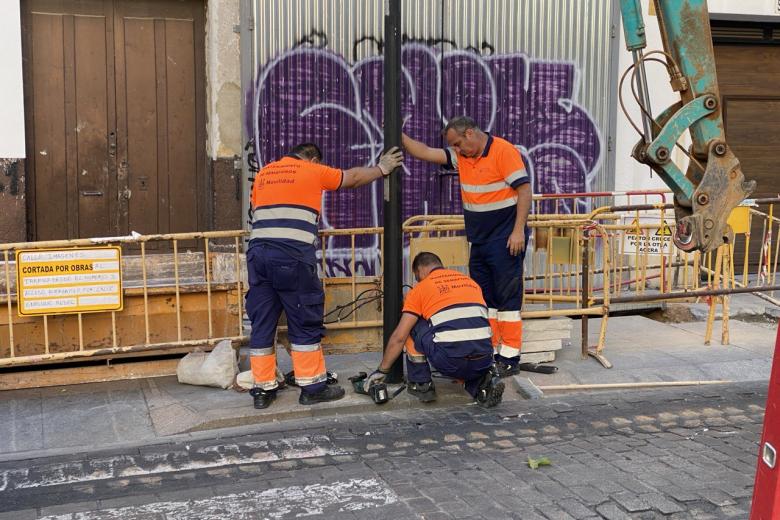 Inicio de las obras de reforma de las calles Puerta del Rincón y Alfaros