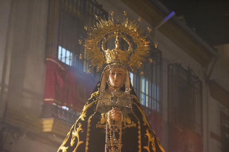 El Rosario Vespertino de la Hermandad de Ánimas, en imágenes