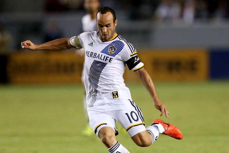 Landon Donovan, leyenda de la MLS y del fútbol estadounidense, echó de menos el jugar y quiso volver al campo. De hecho, salió del retiro en dos ocasiones diferentes y colgó las botas para siempre con 36 años