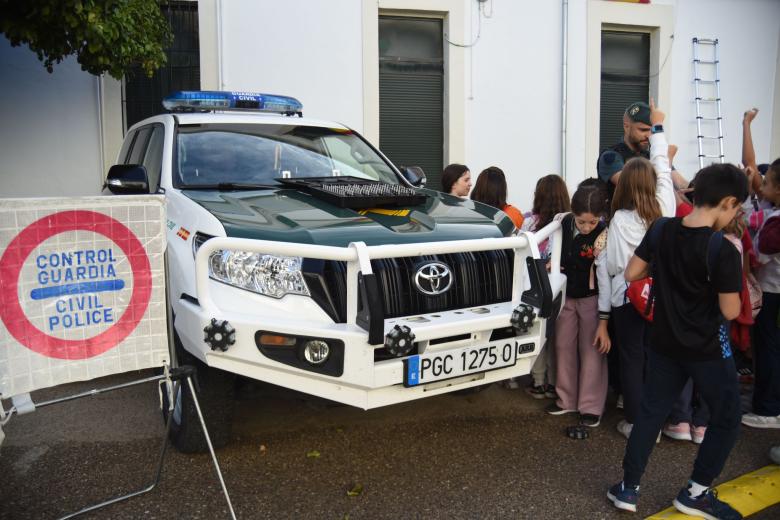 Demostración de la Guardia Civil