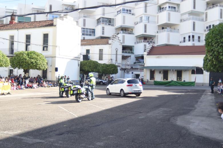 Demostración de la Guardia Civil