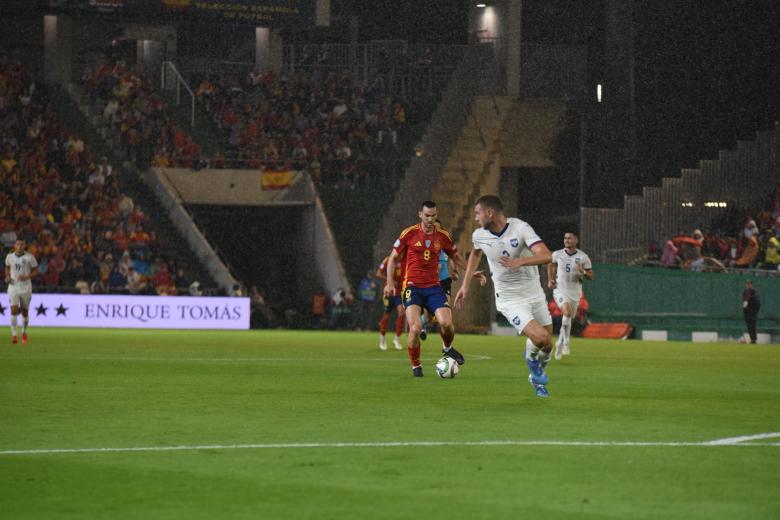 Partido España-Serbia en El Arcángel