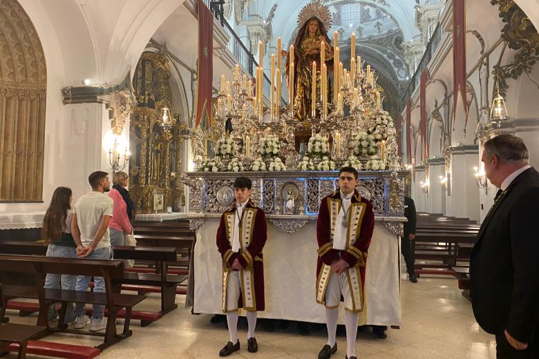 Procesión de la Virgen del Amparo