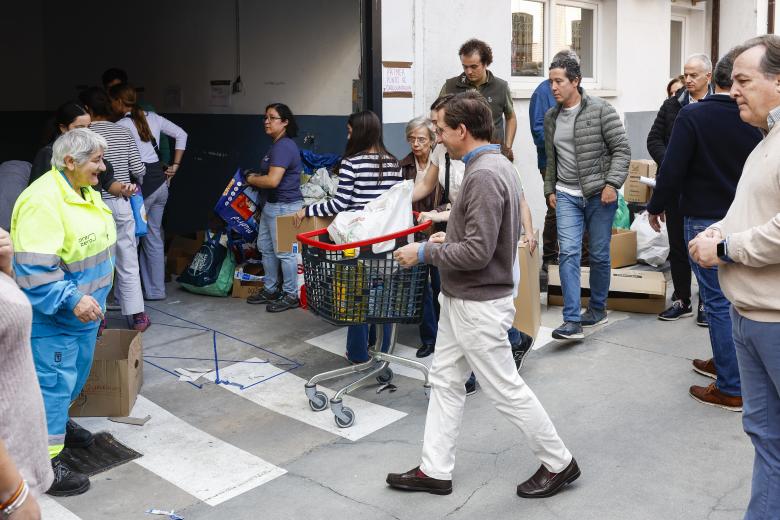 Politician José Luis Martínez - Almeida in the space of donation of volunteers to those affected by the hurricane in Valencia, Chamberí, Madrid. November 3 2024