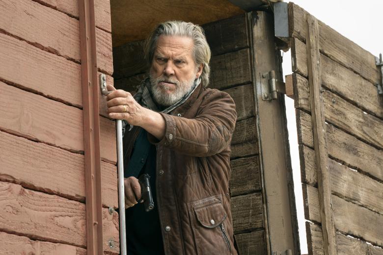 THE OLD MAN -- “VIII” -- Season 2, Episode 1 (Airs Thursday, September 12th) -- Pictured: (l-r) Jeff Bridges as Dan Chase.  CR: Bryan Cohen/FX.