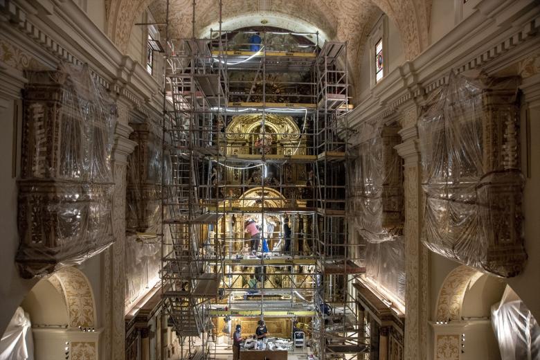 Una mujer trabaja en la restauración de una escultura en la iglesia de Sant Sever, a 12 de noviembre de 2024, en Barcelona, Catalunya (España). Las obras de restauración de la iglesia de Sant Sever, ubicada en el barrio gótico de Barcelona, empezaron en 2019 y está previsto que acaben en diciembre de 2024. Durante las obras de la iglesia (construida en 1699-1704) se han encontrado elementos arquitectónicos y decorativos del Barroco  que no habían sufrido desperfectos durante la Guerra Civil.

EUROPA PRESS / David Oller. POOL / Europa Press
12 NOVIEMBRE 2024;REHABILITACIÓN;RESTAURACIÓN;BARROCO;GÓTICO;IGLESIA;PARROQUIA;
12/11/2024