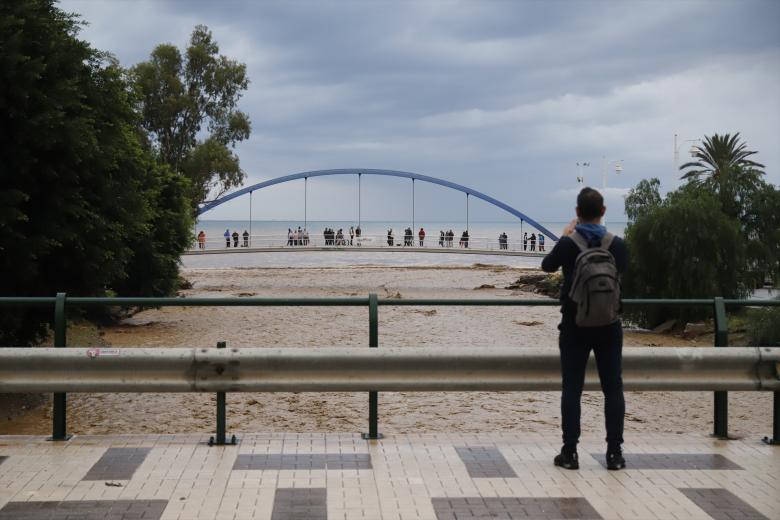 Incidencias en la capital malagueña con motivo de las precipitaciones. A 13 de noviembre de 2024, en Málaga, Andalucía (España). El sistema de Emergencias 112 Andalucía ha atendido, por el momento, más de 450 incidencias por las lluvias en la provincia de Málaga, la mayoría de ellas en la capital, según han explicado desde el 112 a Europa Press

Álex Zea / Europa Press
13/11/2024