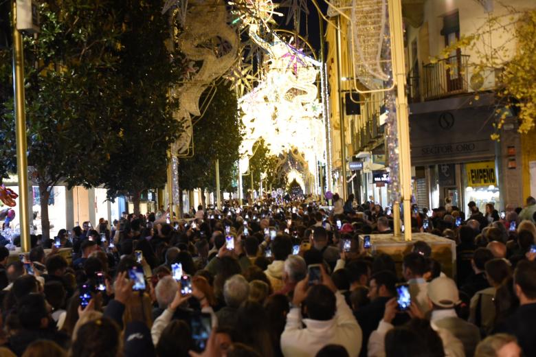 Encendido del alumbrado extraordinario de Navidad 2024