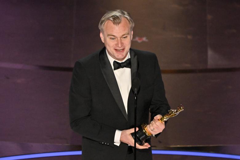 Christopher Nolan ganó el Oscar a la mejor película y a la mejor dirección por Oppenheimer, que sumó un total de siete estatuillas