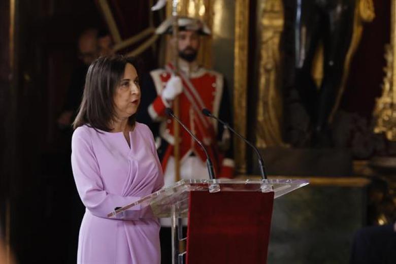 La ministra de Defensa, Margarita Robles, pronuncia un discurso durante la celebración de la Pascua Militar este lunes en el Palacio Real en Madrid