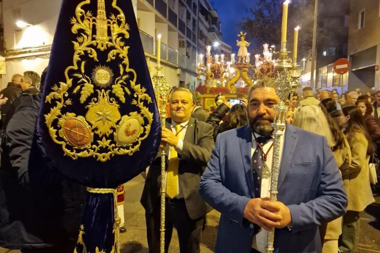 La procesión del Dulce Nombre de Jesús, en imágenes