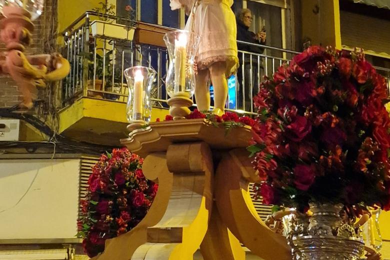 La procesión del Dulce Nombre de Jesús, en imágenes