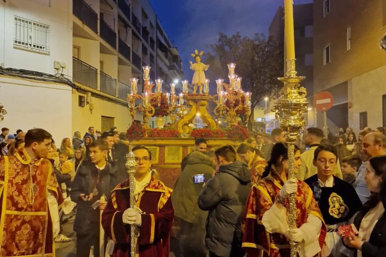 La procesión del Dulce Nombre de Jesús, en imágenes