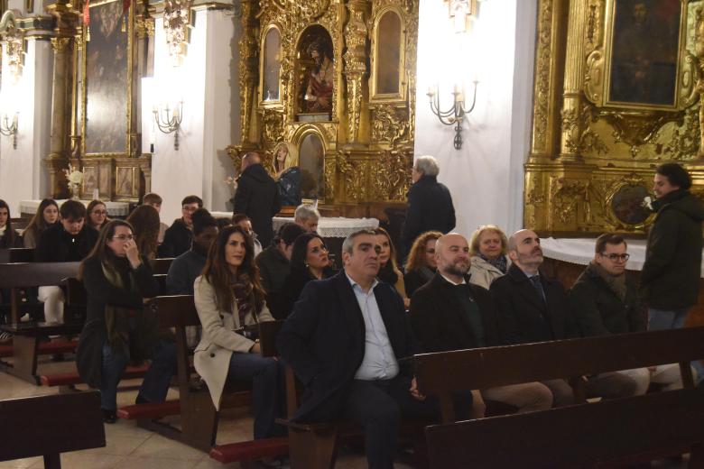 La presentación de las bambalinas del paso de la Candelaria, en imágenes