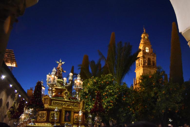 La procesión del niño Jesús de la Compañía, en imágenes