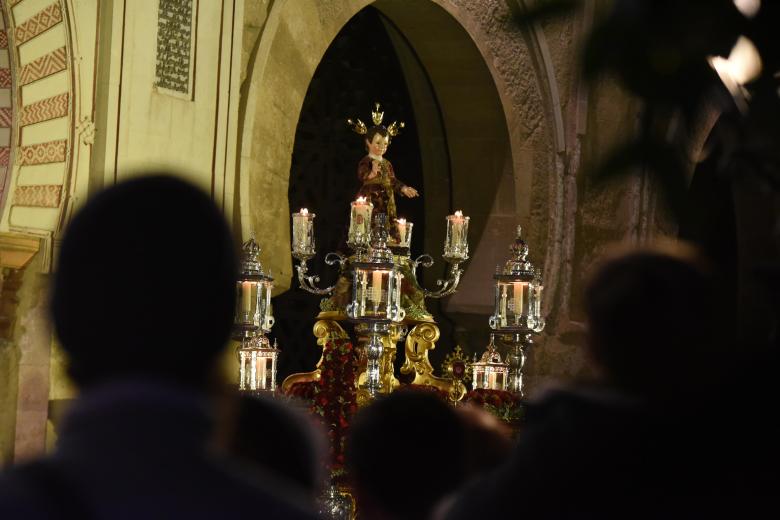 La procesión del niño Jesús de la Compañía, en imágenes