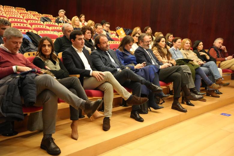 Presentación del libro 'La campaña permanente'