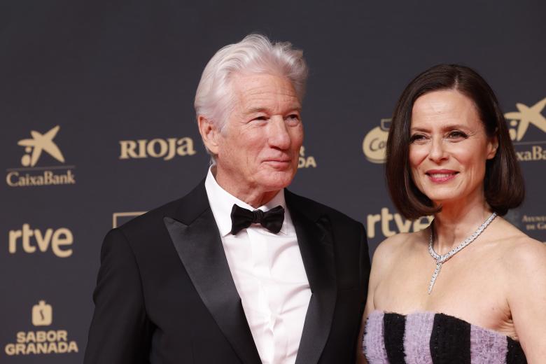 Richard Gere y Aitana Sánchez Gijón