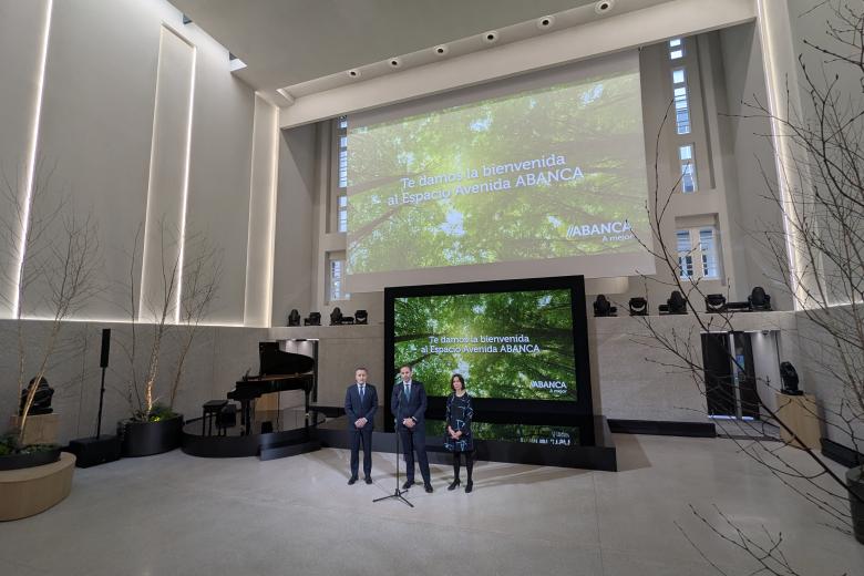 Interior del antiguo Cine Avenida de La Coruña, tras la rehabilitación realizada por Abanca