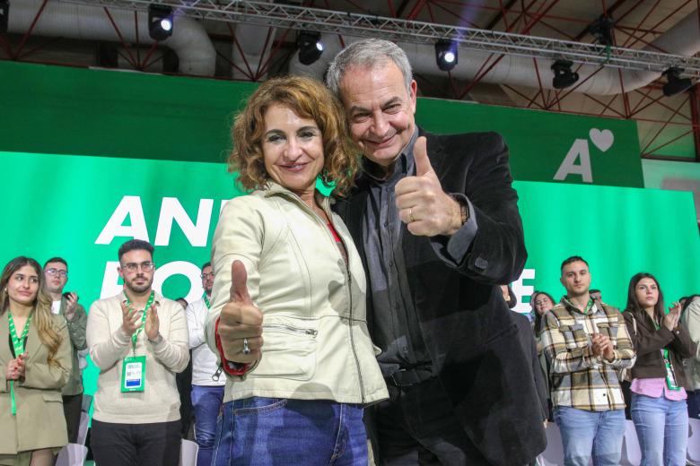 Zapatero se ha mostrado entusiasmado con el liderazgo de Maria Jesús Montero en esta nueva etapa al frente del PSOE-A